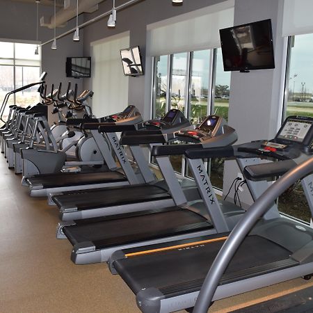 Holiday Inn And Suites East Peoria By Ihg Экстерьер фото
