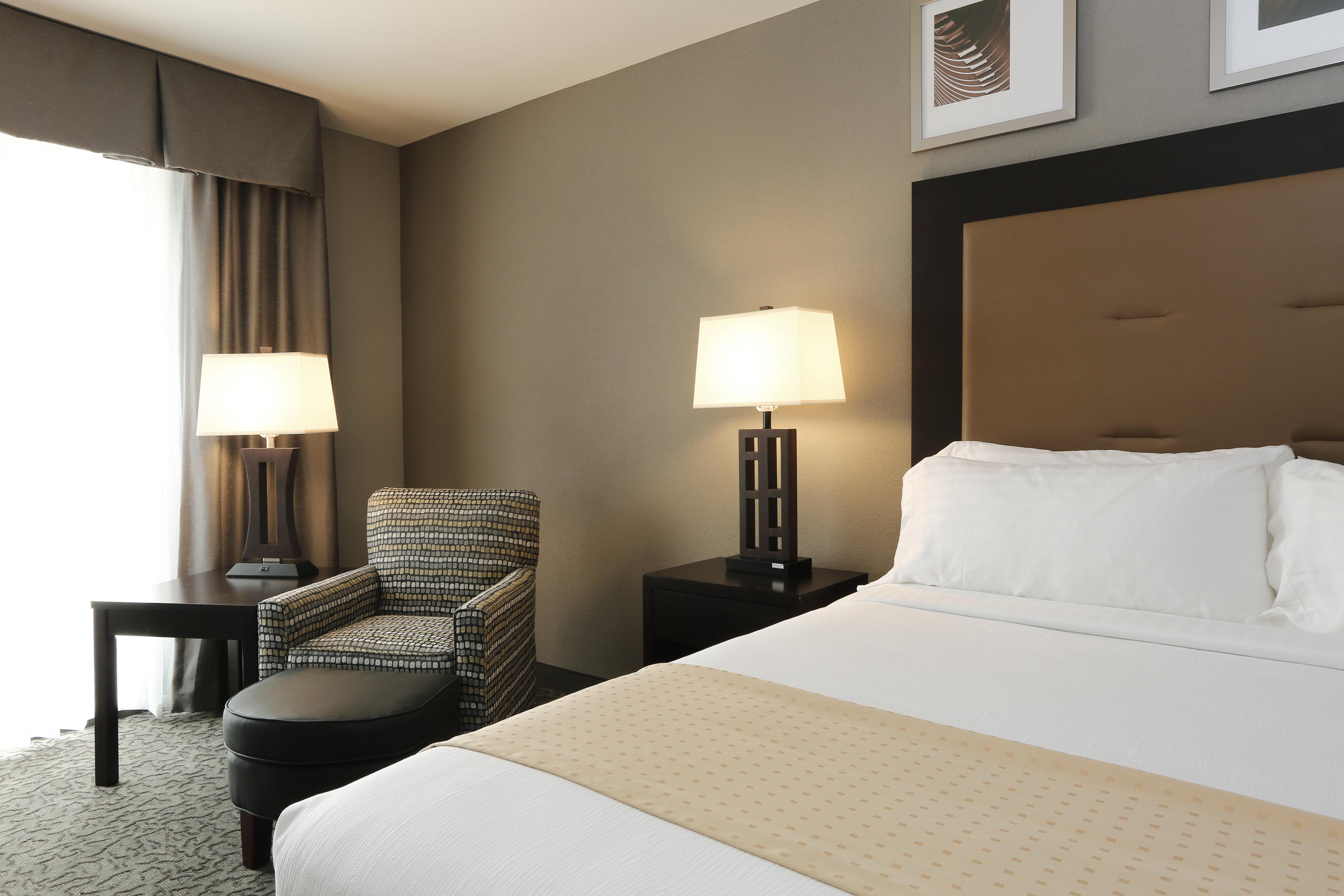 Holiday Inn And Suites East Peoria By Ihg Экстерьер фото