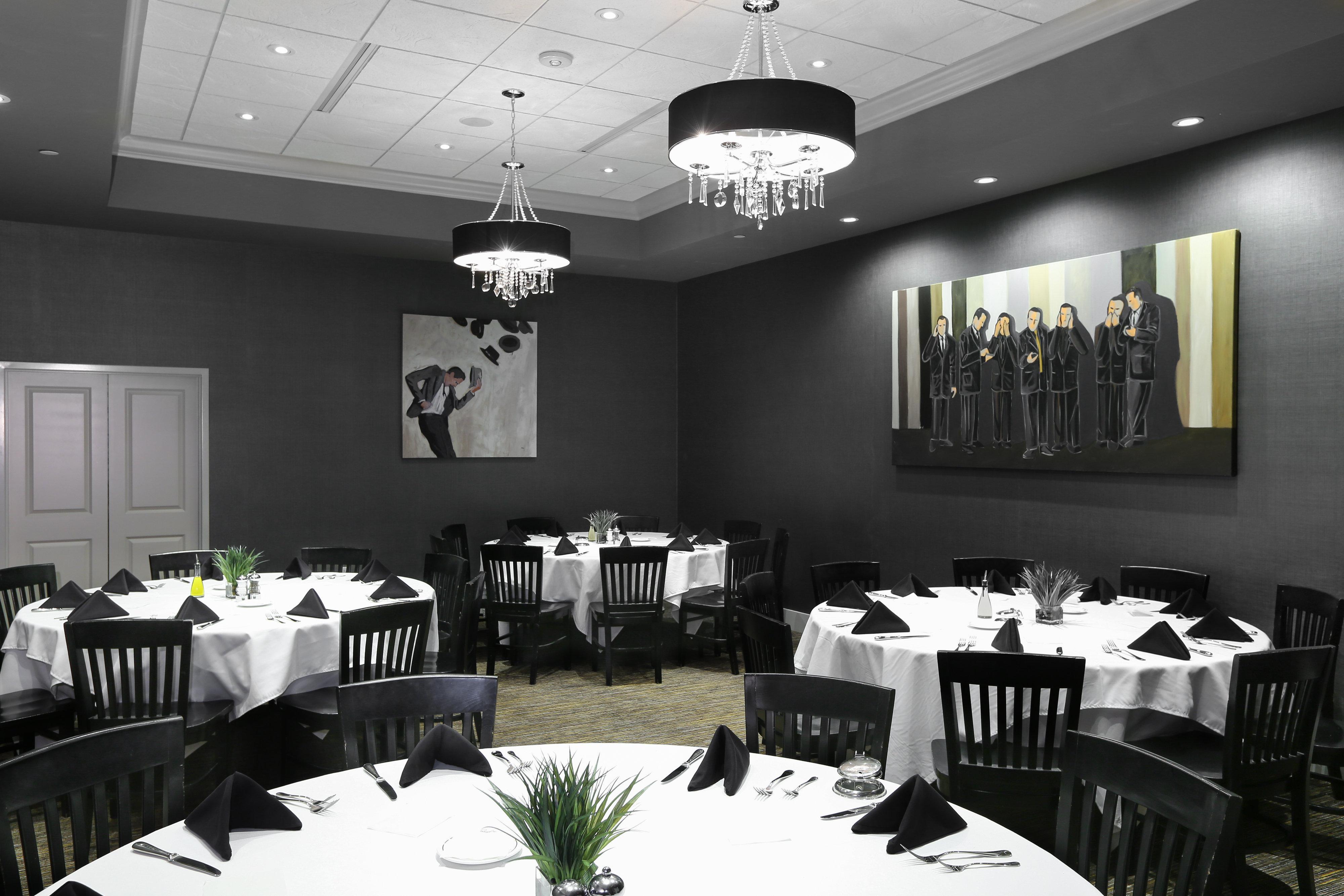 Holiday Inn And Suites East Peoria By Ihg Экстерьер фото