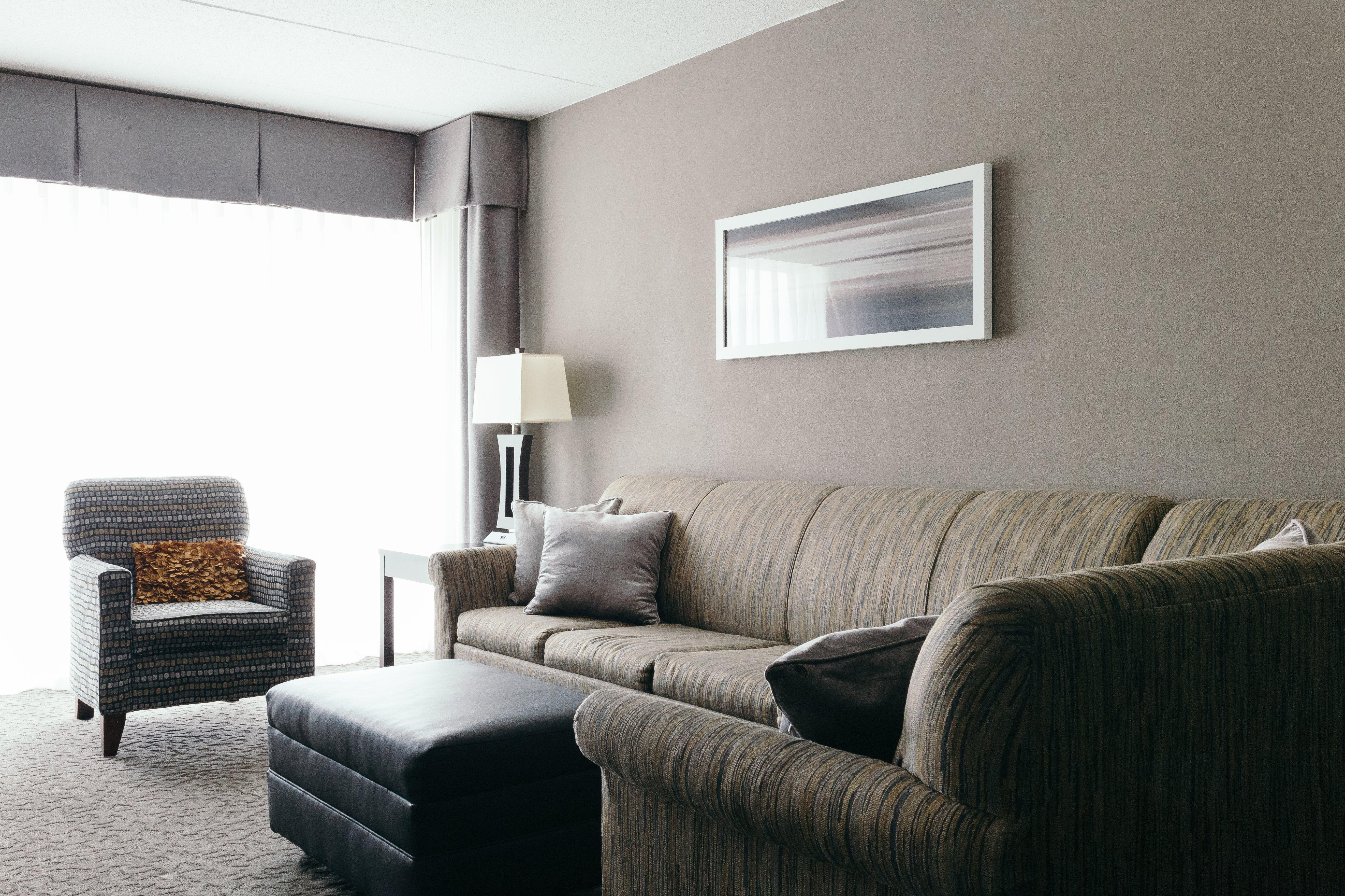 Holiday Inn And Suites East Peoria By Ihg Экстерьер фото