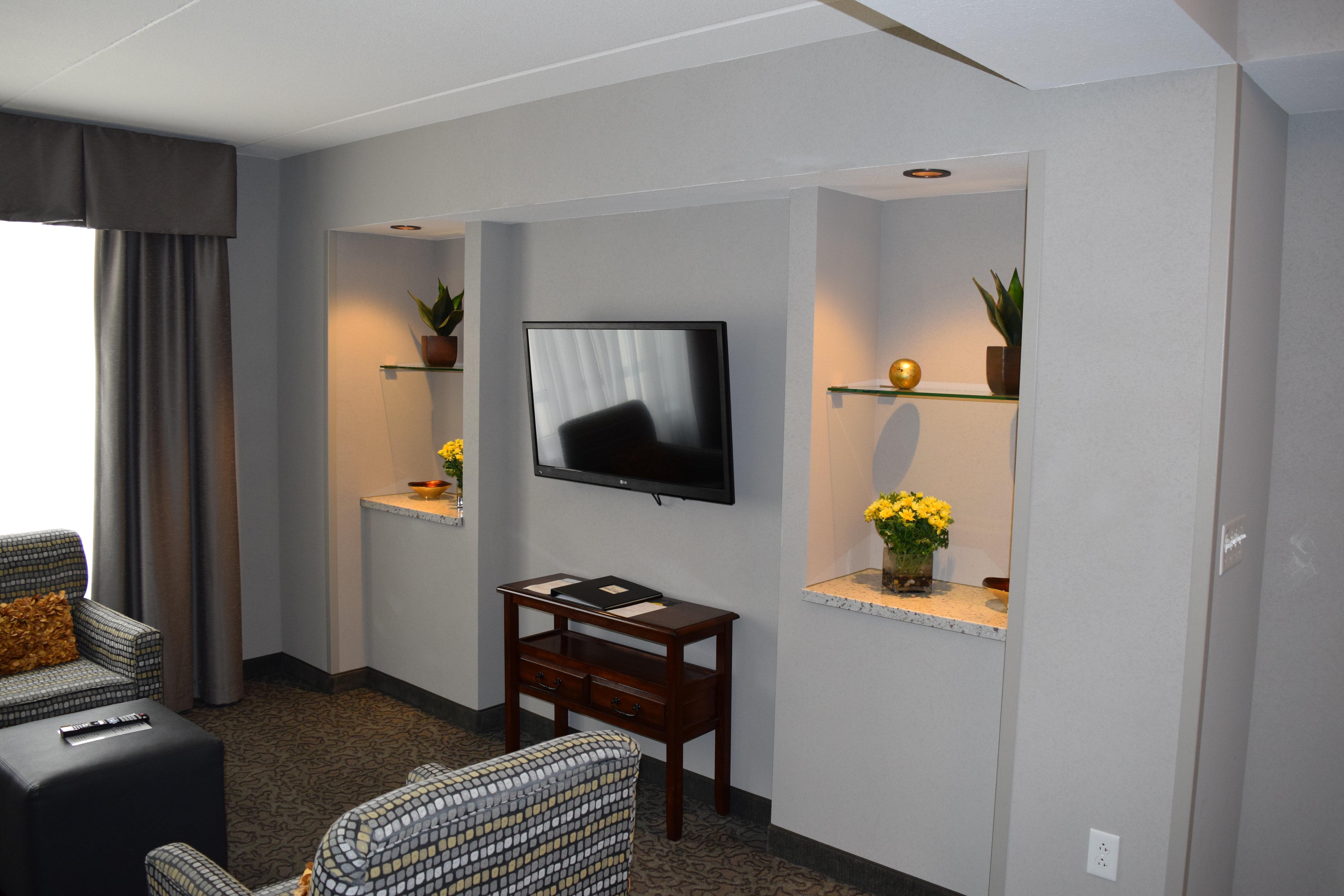 Holiday Inn And Suites East Peoria By Ihg Экстерьер фото