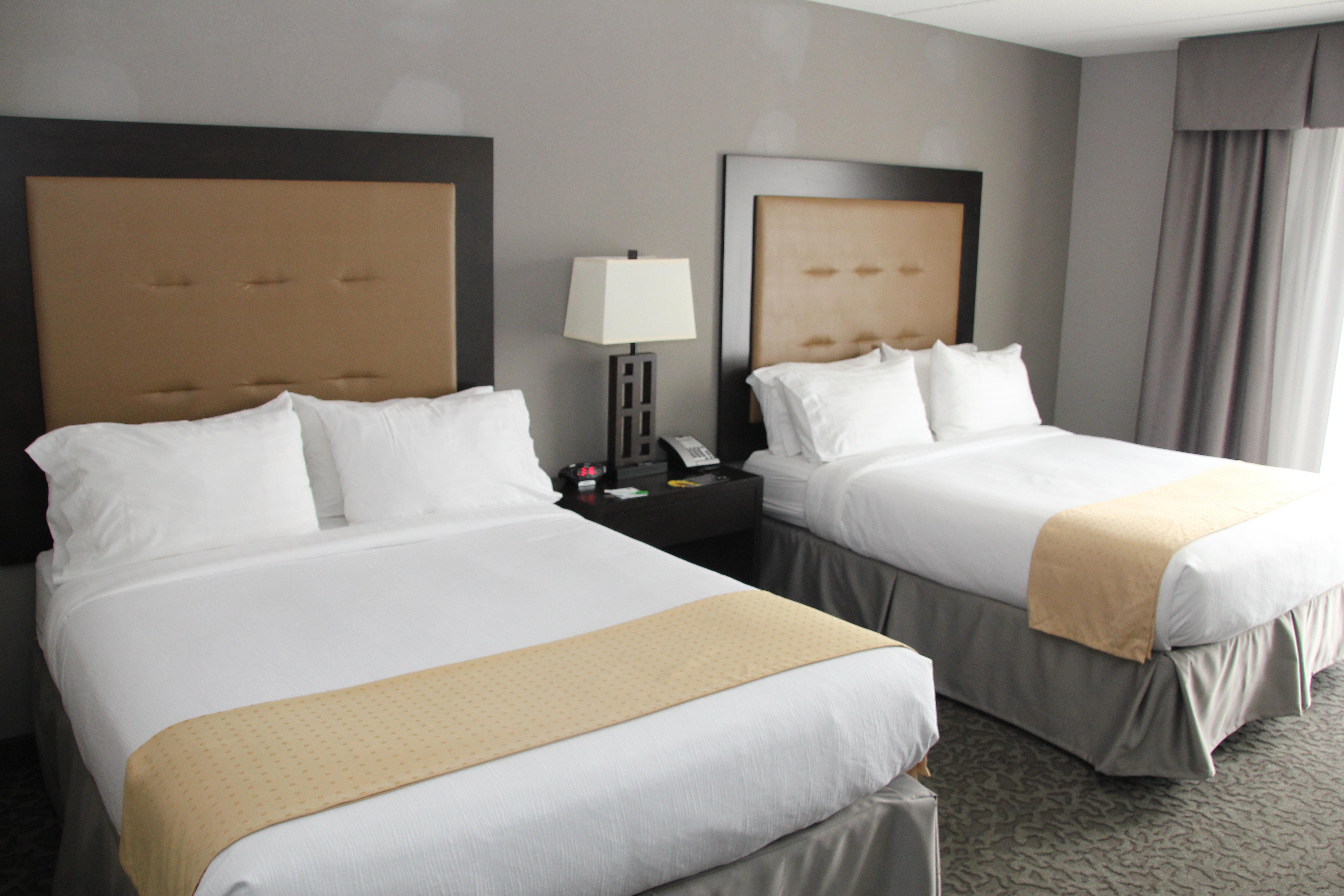 Holiday Inn And Suites East Peoria By Ihg Экстерьер фото
