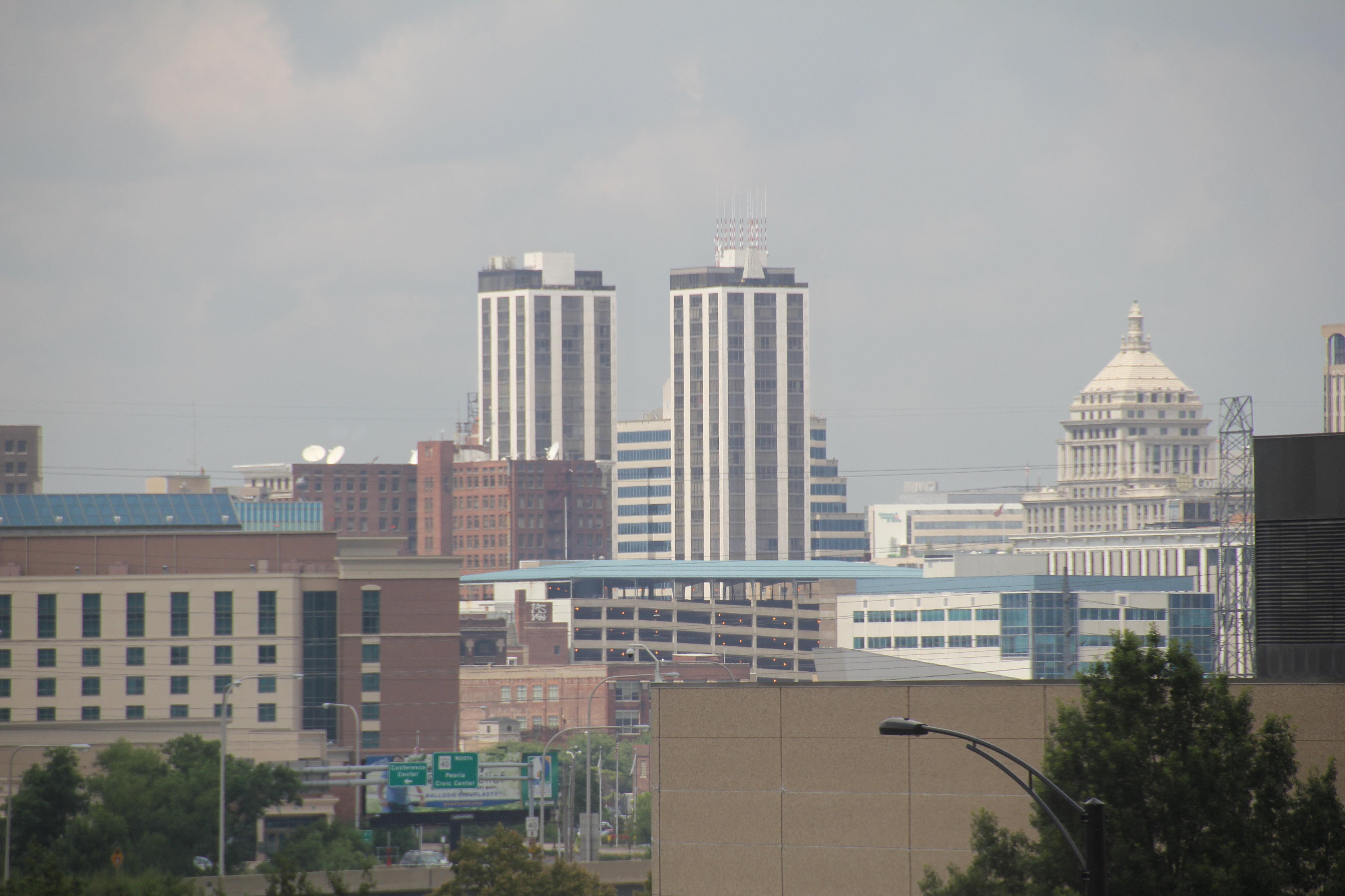 Holiday Inn And Suites East Peoria By Ihg Экстерьер фото